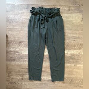 Green Paperbag Waist Trousers | Office Workwear Minimalist | Reset by Jane